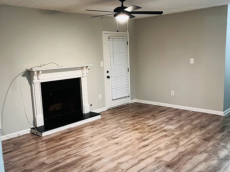 6396 Oakleaf Ln #1 — Photo 15