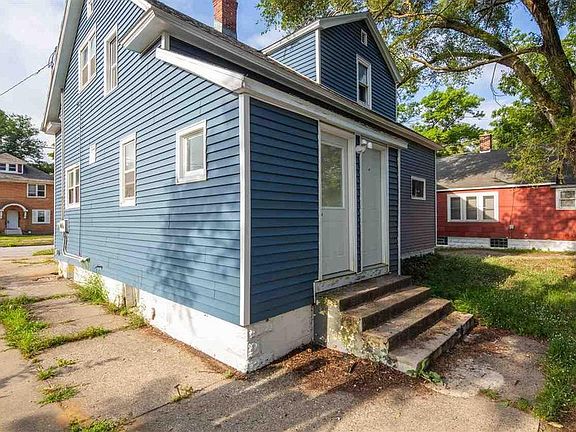 4th image of 296 W Larch Ave #2