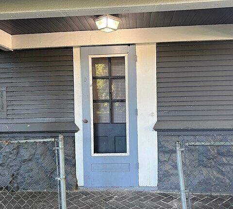 3rd image of 549 Logan St SE APT D