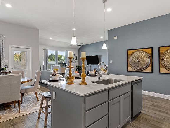7th image of this home