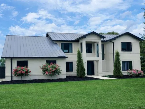 9809 SW Malibu Ter, Palm City, FL 34990