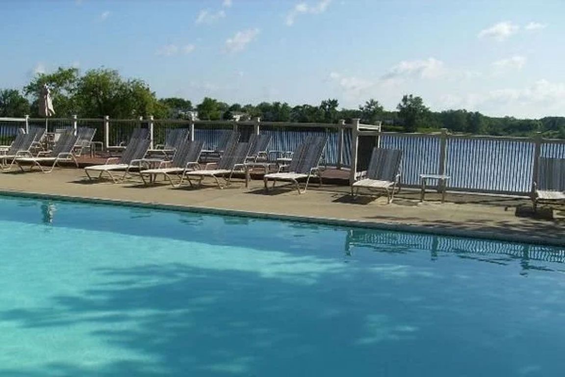 Sparkling heated swimming pool!