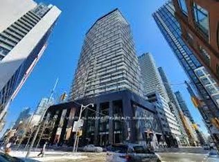 125 Peter St #1603, Toronto, ON M5V 0M2