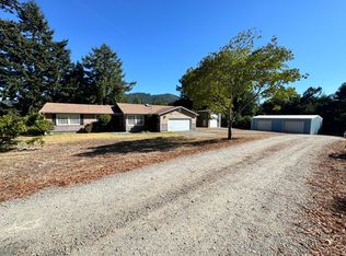 55 Redwood Ave, Rio Dell, CA 95562