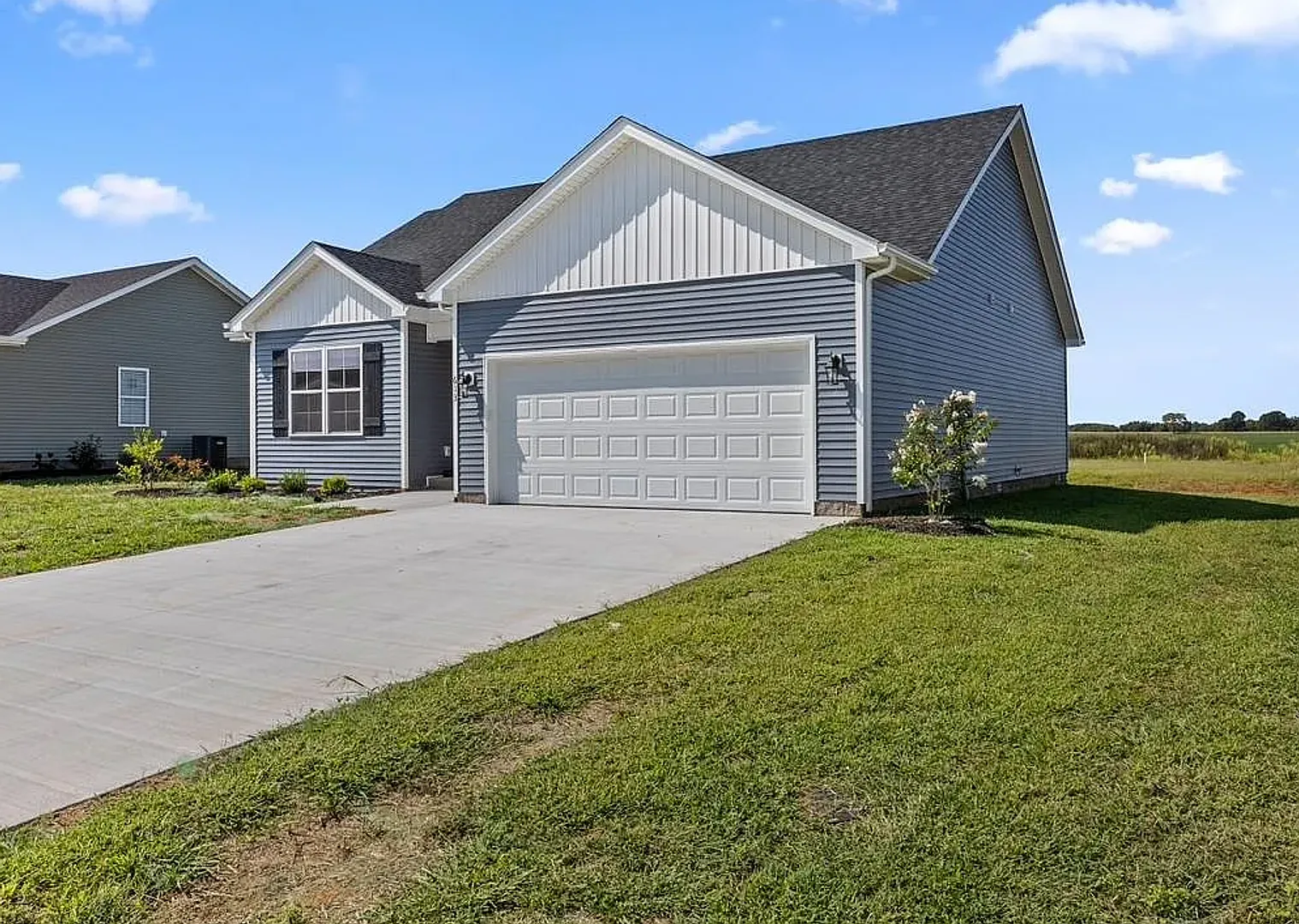 613 St. George Way — Photo 3
