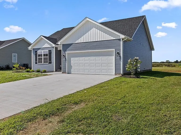 613 Saint George Way — Photo 3