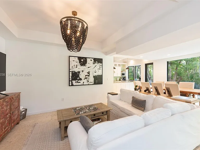 650 Curtiswood Dr — Photo 11