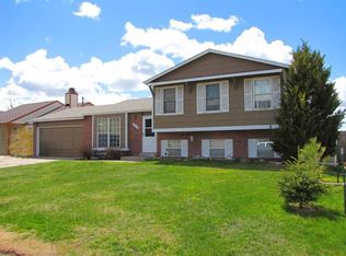 4009 Rogers Ave, Cheyenne, WY 82009