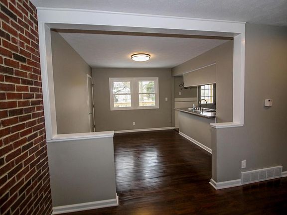 4th image of 353 Muskingum Ct
