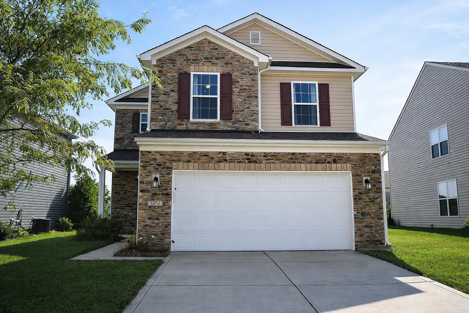 3 bed, 2130 sqft, $2,000 — Photo 1