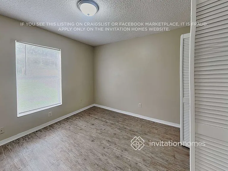 2624 Lake Jackson Cir — Photo 11