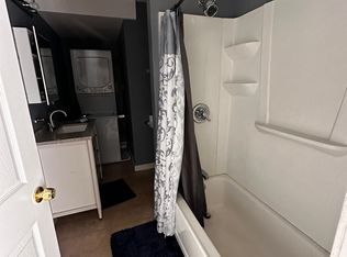 353 Laurel St UNIT 1, Manchester, NH 03103
