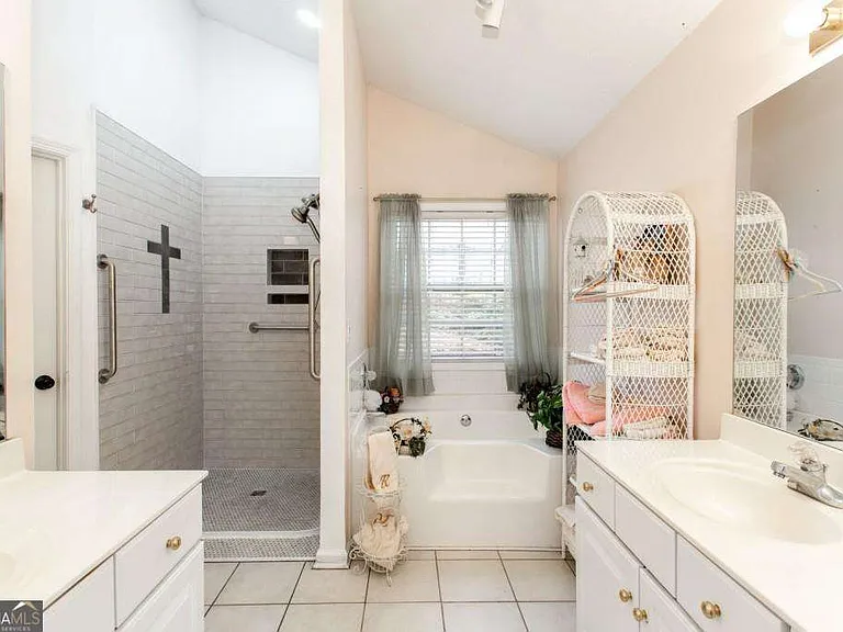 6229 Huckleberry Rid Rd — Photo 11