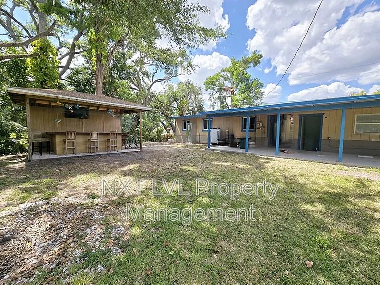 69 E Mariana Ave #B — Photo 17
