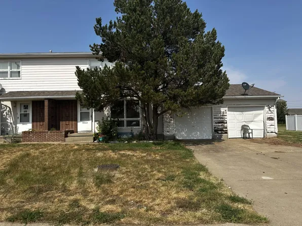 386 Hickory Rd #D, Glasgow, MT 59230