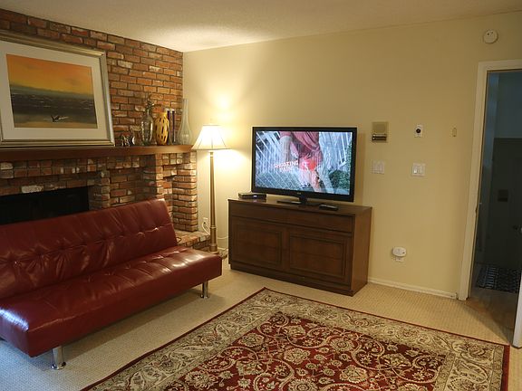 5th image of 3211 Dos Palos Dr