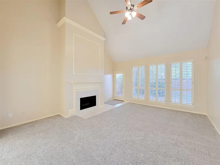 4106 Creek Ridge Ln — Photo 21