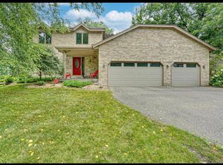 1602 Norwood Cir, Eagan, MN 55122