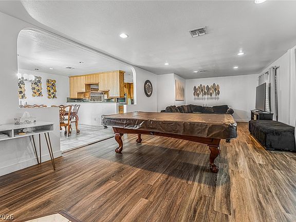 2nd image of 1963 Casa Vista Dr