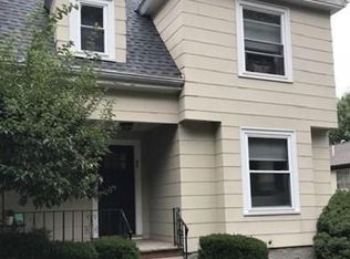 29 Thurston Rd #1, Newton, MA 02464