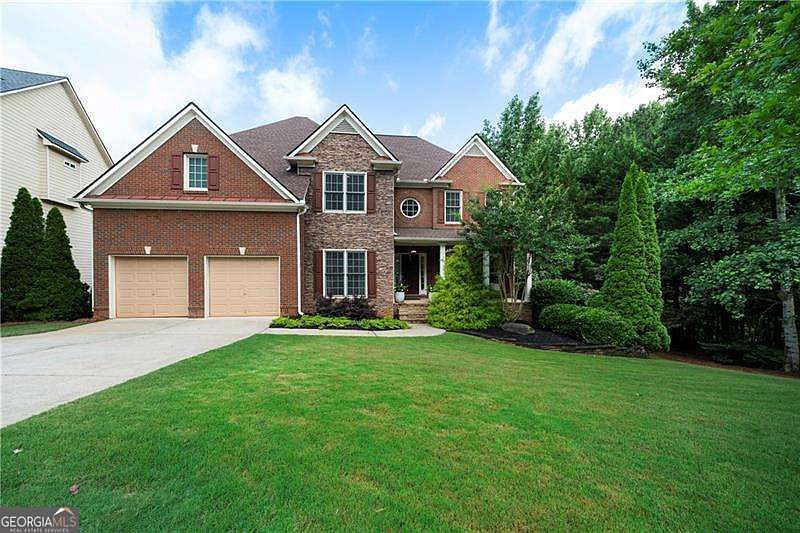 1st image of 685 Sienna Dr