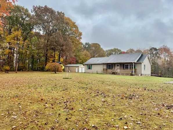 195 Walnut Rd, Lily, KY 40740