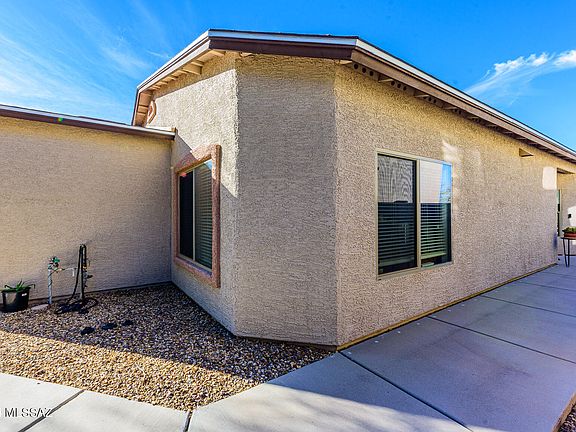 3rd image of 6542 S Giuliani Ave