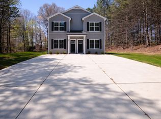 885 W 25th St, Newton, NC 28658