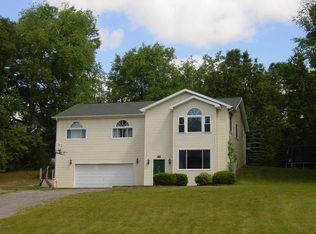 5048 Young Rd, Jackson, MI 49201