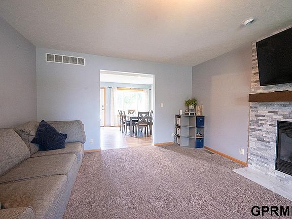 4th image of 1833 Spring Meadow Dr