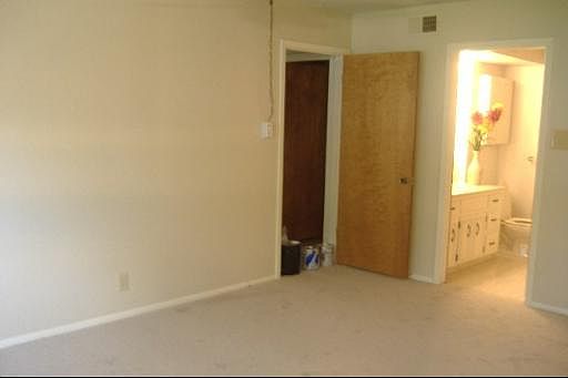 5th image of 103 AMERSON DR