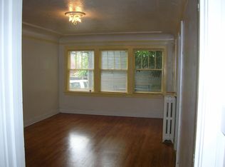 1705 E Howell St APT 5, Seattle, WA 98122