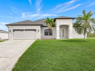831 NW 30th St, Cape Coral, FL 33993