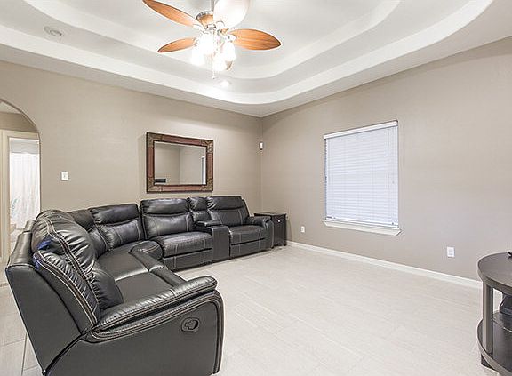 2nd image of 3503 N Jinebra Dr