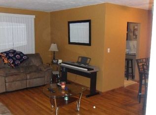 16668 17th Rd, Whitestone, NY 11357