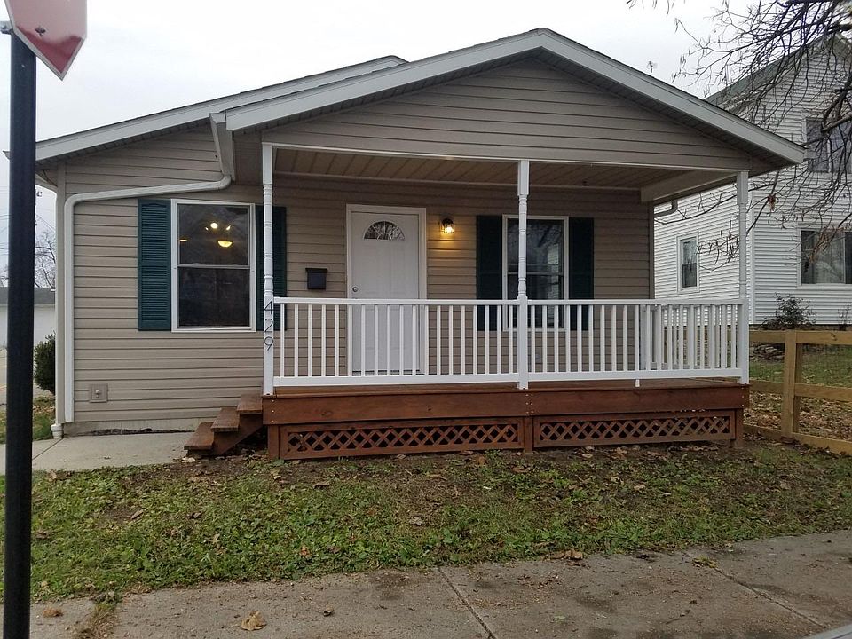 1st image of 429 Saint Clair St Lot 24-25