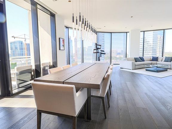 5th image of 1409 Post Oak Blvd Unit 1404