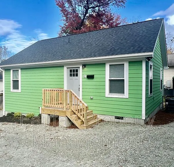 721 Liberty St #C — Photo 2