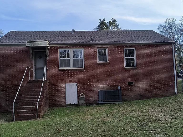 2717 King St — Photo 9