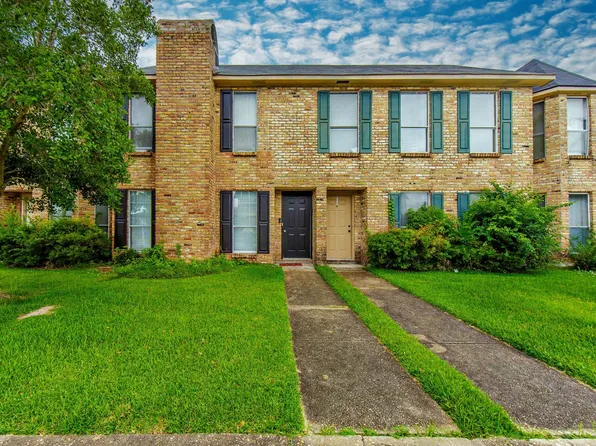 203 Greenbriar Dr, Houma, LA 70364