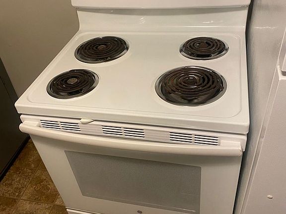 3rd image of 100 Lorene Pl APT 35