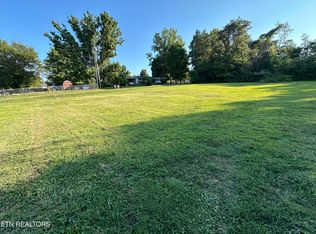 301 Tania Ln, Knoxville, TN 37920