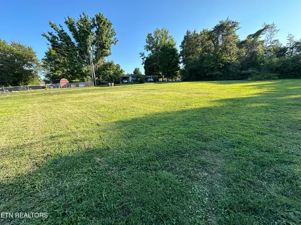 301 Tania Ln, Knoxville, TN 37920