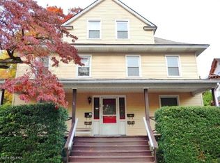 20 Kent Pl #2A, Cos Cob, CT 06807