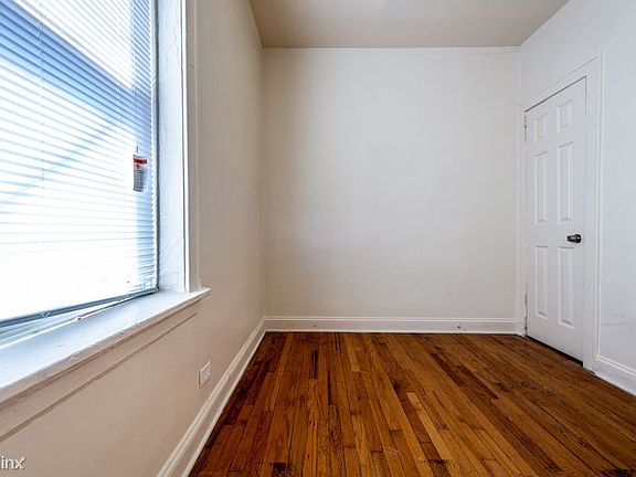 8001 S Carpenter St Apartments Chicago Bedroom_01