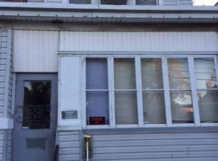 1615 Warsaw St, Camden, NJ 08104
