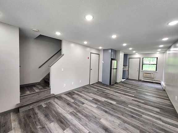 5th image of 110 West St #203