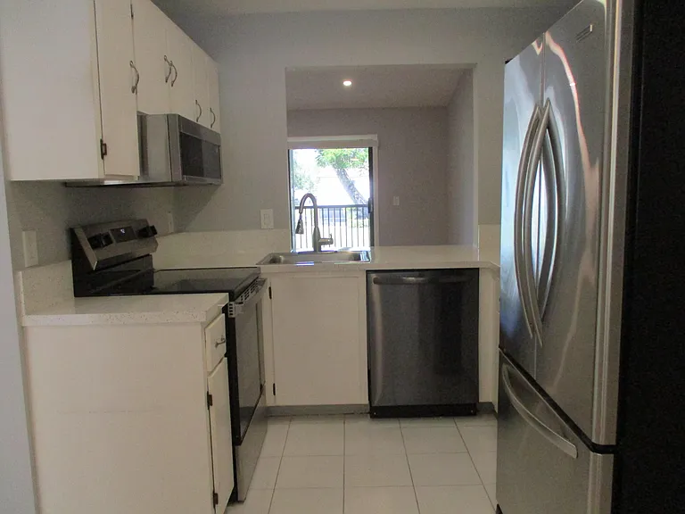 23398 SW 57th Ave #306 — Photo 6