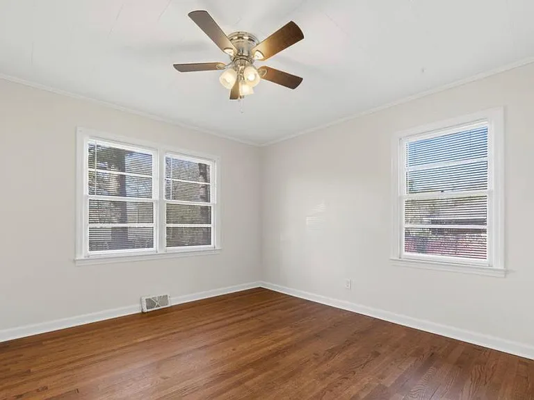 2553 Tredway Dr — Photo 5