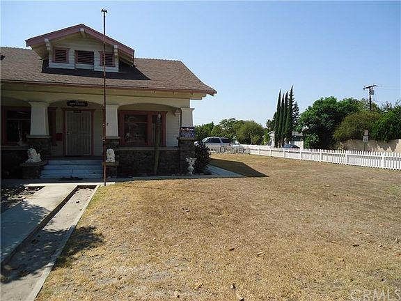4th image of 11721 Magnolia St